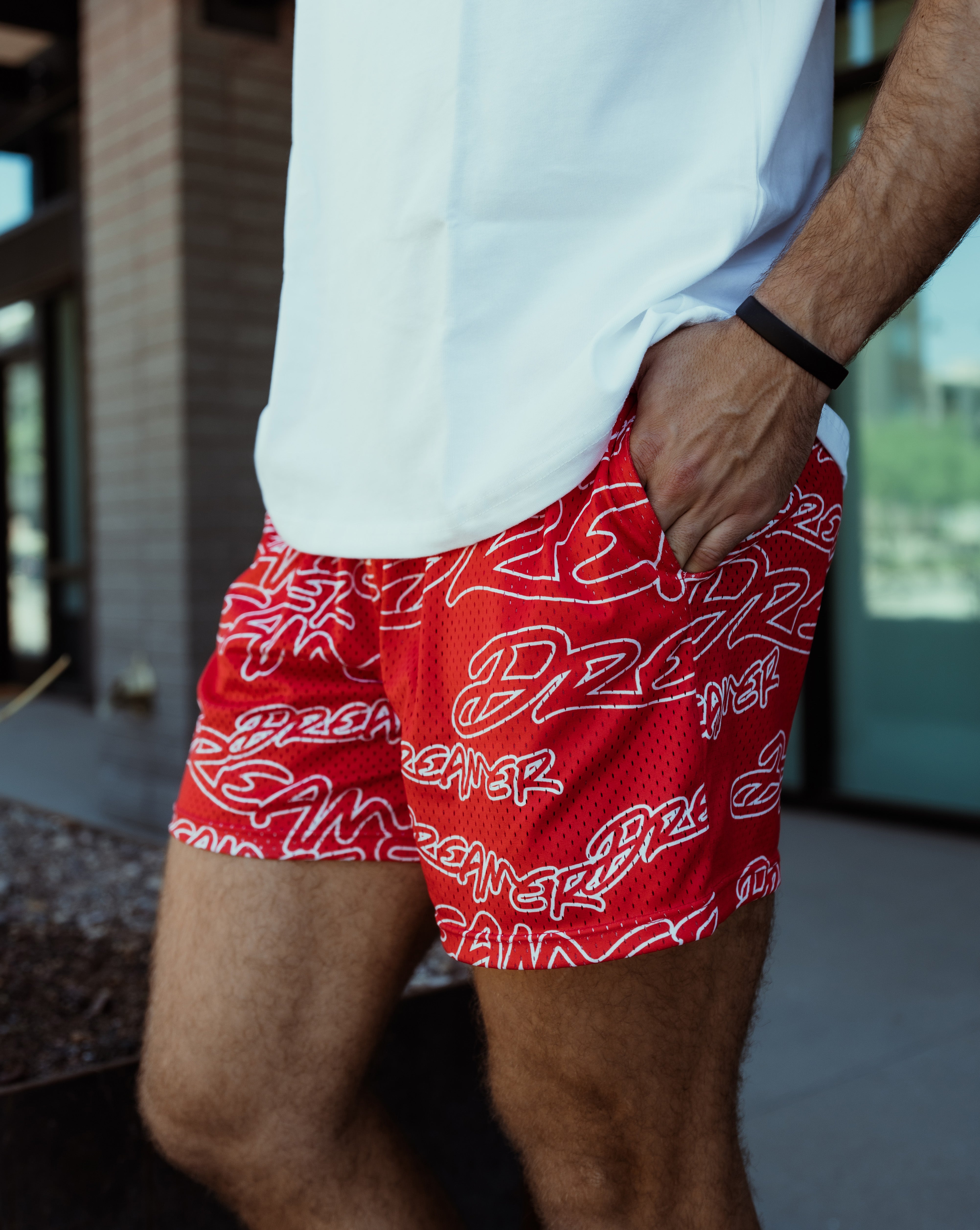 Outline Shorts - Red