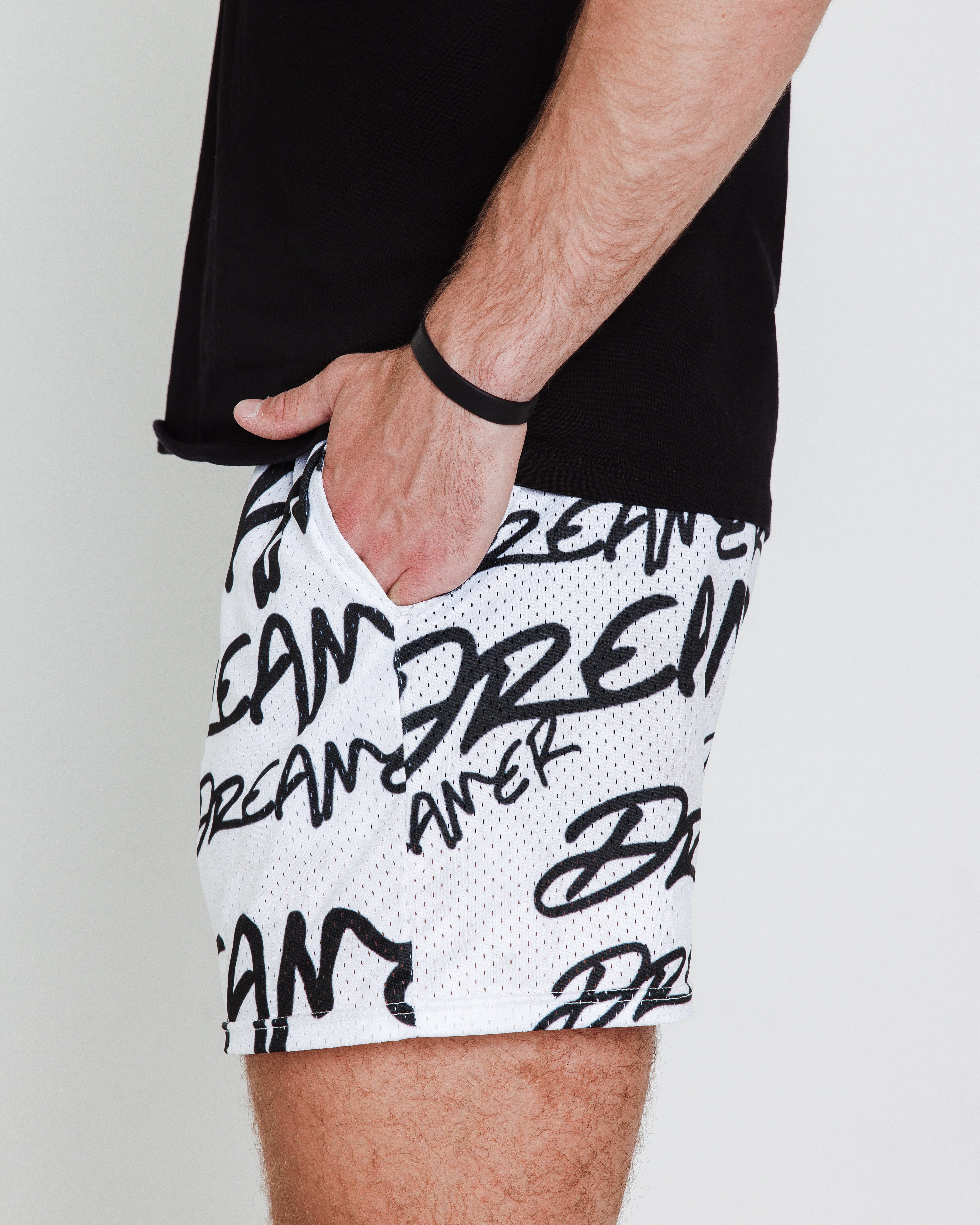 Dreamer Shorts White - Black