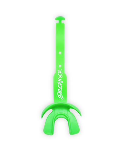 Dreamer Mouthguard in Slime Green, front view